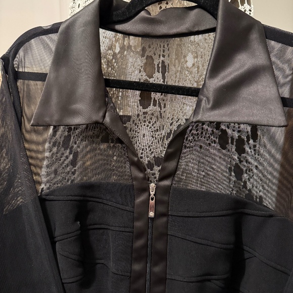 JS Collections black ladies suit - Picture 3 of 7